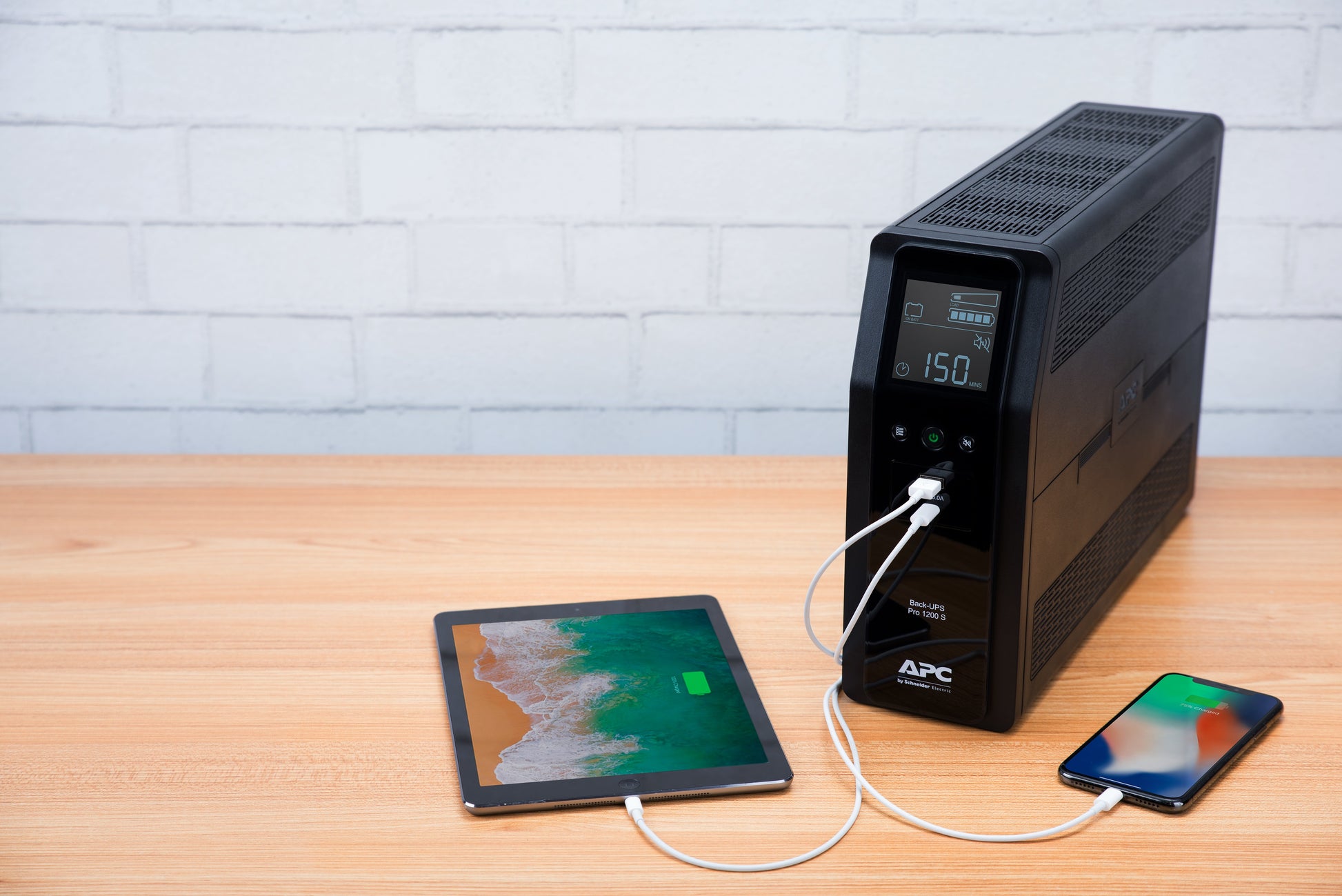 APC BR1200SI USV 1,2 kVA/720 W Line-Interaktiv – Tower – C13×8 – schwarz