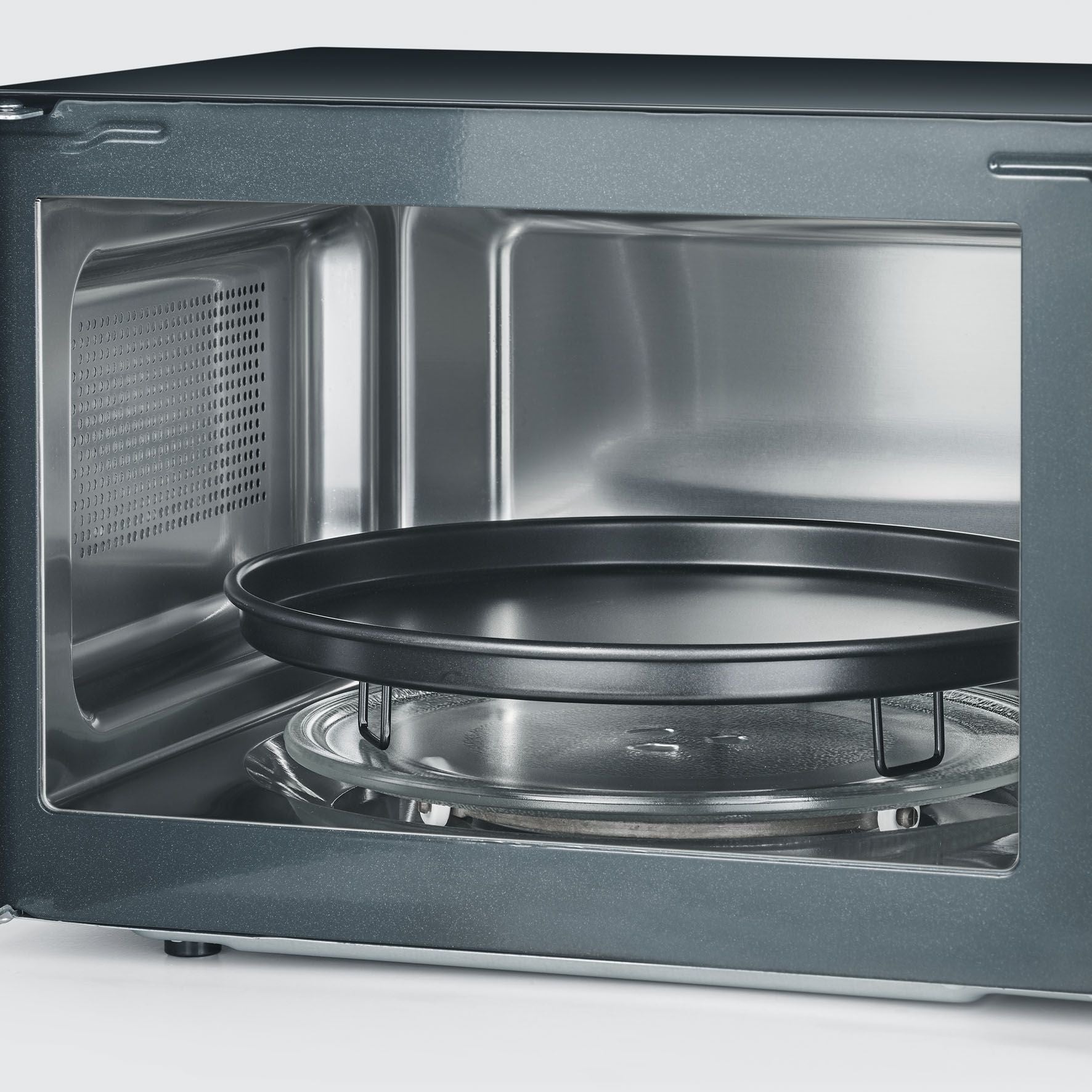 Severin Kombi-Mikrowelle MW 7752 – 25 l, Grill & Heissluft, 900 W – Schwarz/Edelstahl