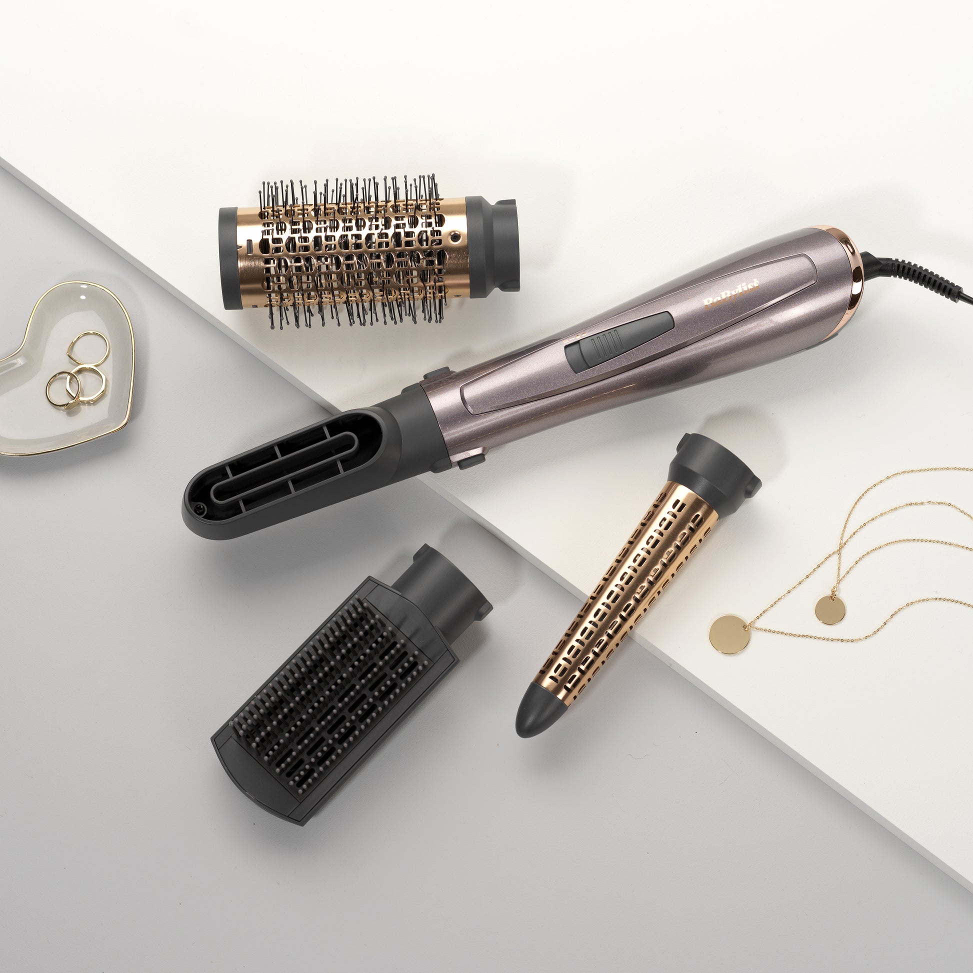 BaByliss Haar-Styling-Set Air Style 1000 (AS136E) – rotierende Bürste, Ionenfunktion