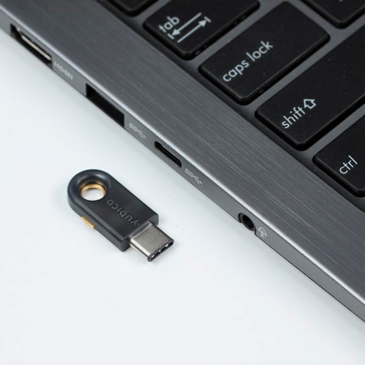 Yubico FIDO-HID-Gerät YubiKey 5C – für Windows, Mac OS, Linux, schwarz, IP68