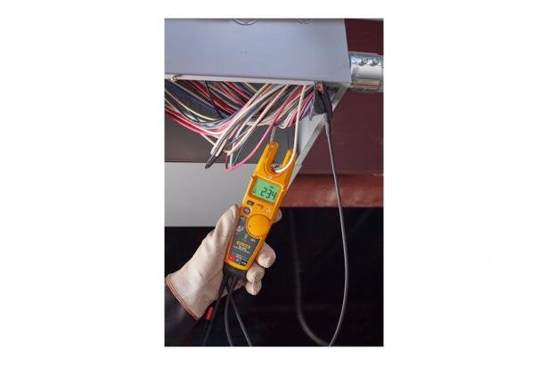 Fluke T6-600 – Spannungsprüfer – 0,1–600 V AC, LCD, Backenbreite 17,8 mm, für Elektrotechnik