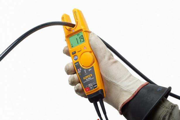 Fluke T6-600 – Spannungsprüfer – 0,1–600 V AC, LCD, Backenbreite 17,8 mm, für Elektrotechnik