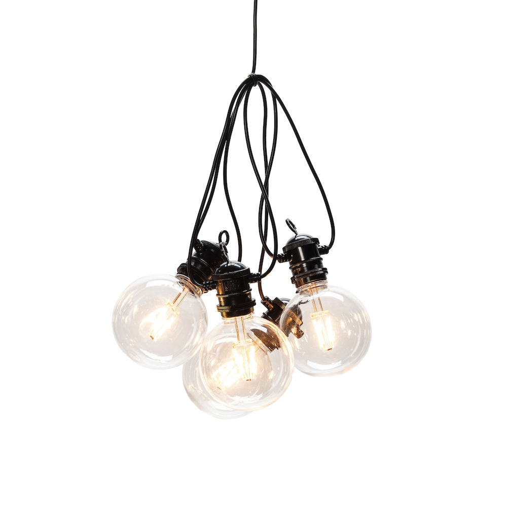 Konstsmide Lichterkette – 14,5 m – 46 lm, 7 W – Bernstein, 1800 K – IP44 – Solarbetrieb – Schwarz, Kunststoff