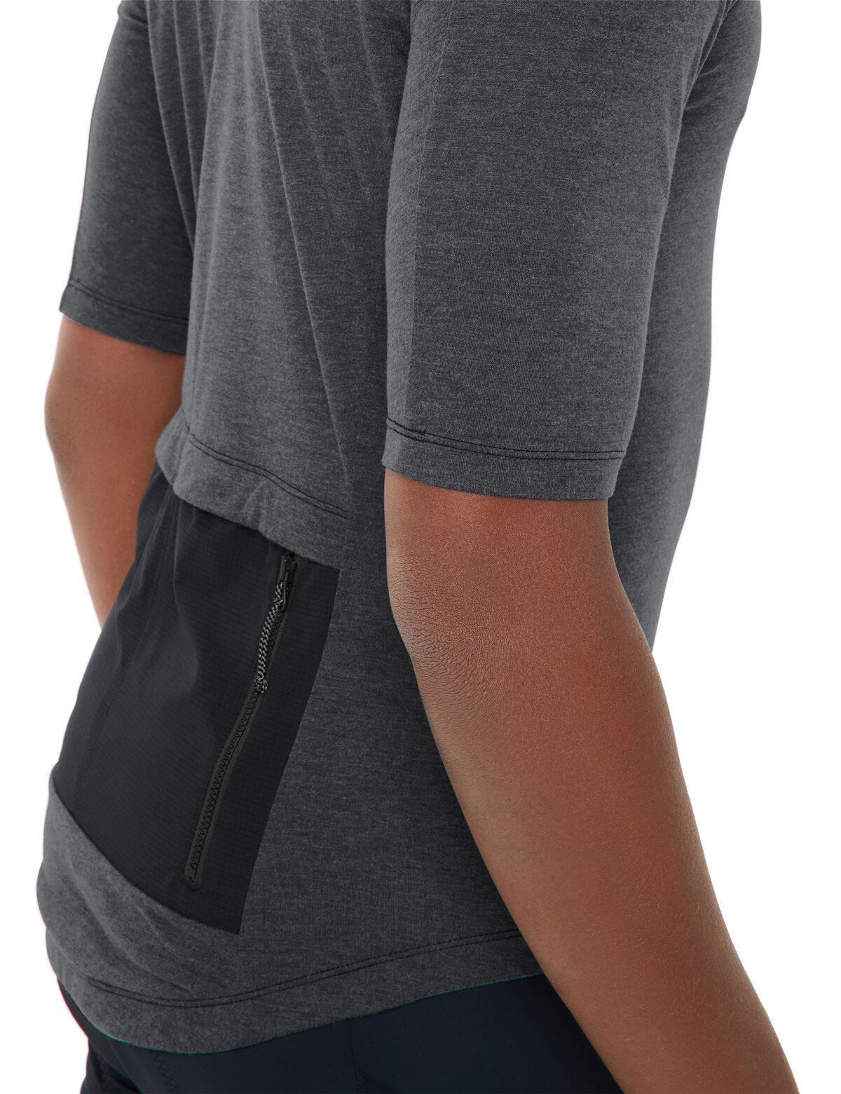 VAUDE Velotrikot – XL – Schwarz, Polyester (recycelt)/Lyocell, Atmungsaktiv, 1 Stück