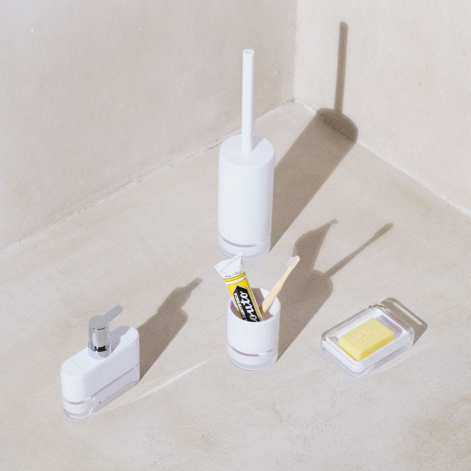 Möve Zahnbürstenhalter (freistehend) Line – 7,5×7,5×10 cm, Acryl, Weiss