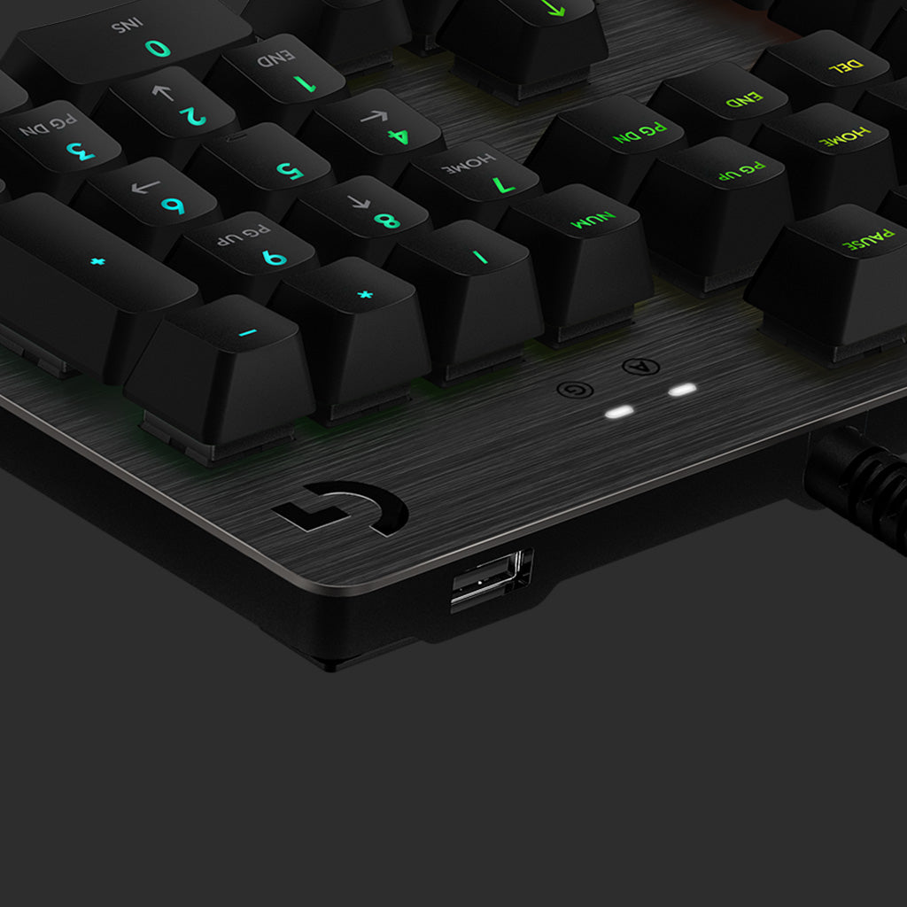 Logitech G G512 Carbon Lightsync – Gaming-Tastatur – Mechanisch, RGB – USB Kabelgebunden – QWERTZ (CH)