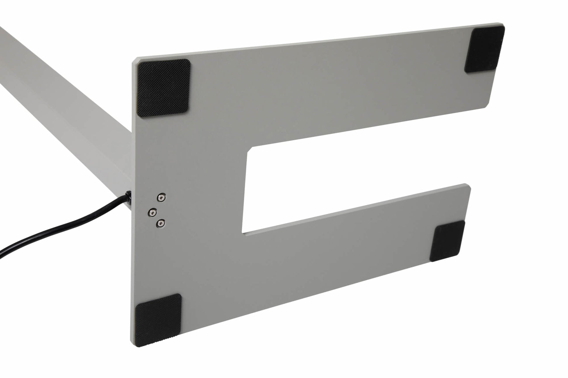 MAUL LED-Stehleuchte Juvis – Bewegungssensor, dimmbar – 4000 K – 13'060 lm 68 W – Silber Aluminium