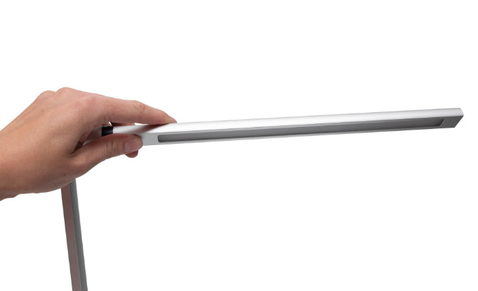 MAUL LED Tischleuchte Rubia Colour Vario – USB, dimmbar – 3000–6000 K – 340 lm 6 W – Silber, Aluminium