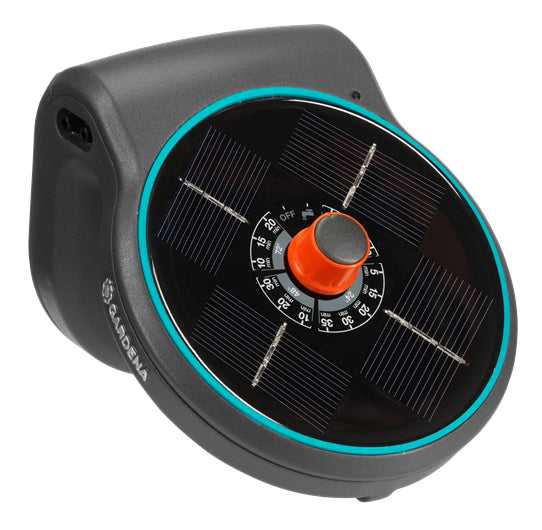 Gardena aquaBloom Solar-Bewässerungs-Set – 28 Tropfer, 15 Schlaucheinsätze, Druckregler, Solar-/Akkubetrieb
