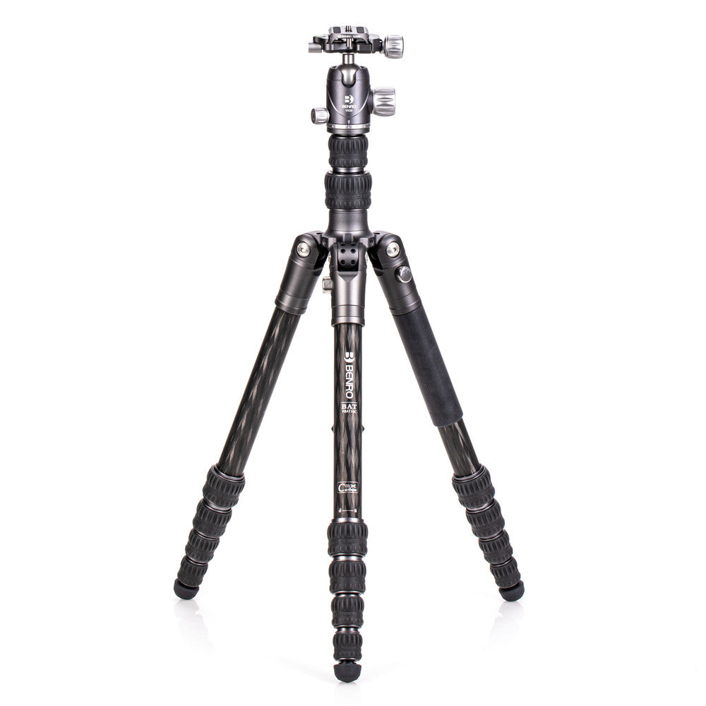 Benro FBAT15CVX20 Bat Dreibeinstativ – 165,5 cm – 14 kg Traglast – Carbon, 5 Sektionen – Twistlock – Grau