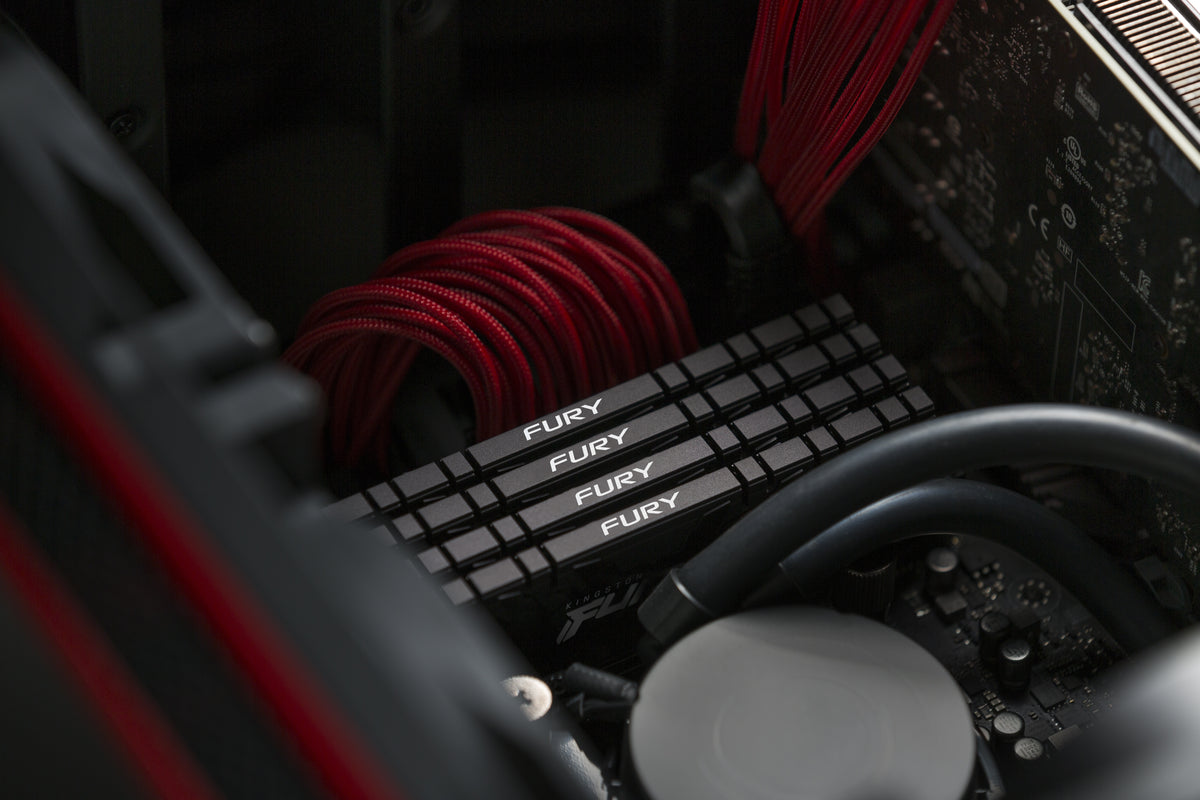 Kingston Technology Kingston FURY Renegade – 128 GB (4×32 GB) DDR4 3600 MT/s CL18, 288-poliger DIMM, 1,35 V, Kühlkörper
