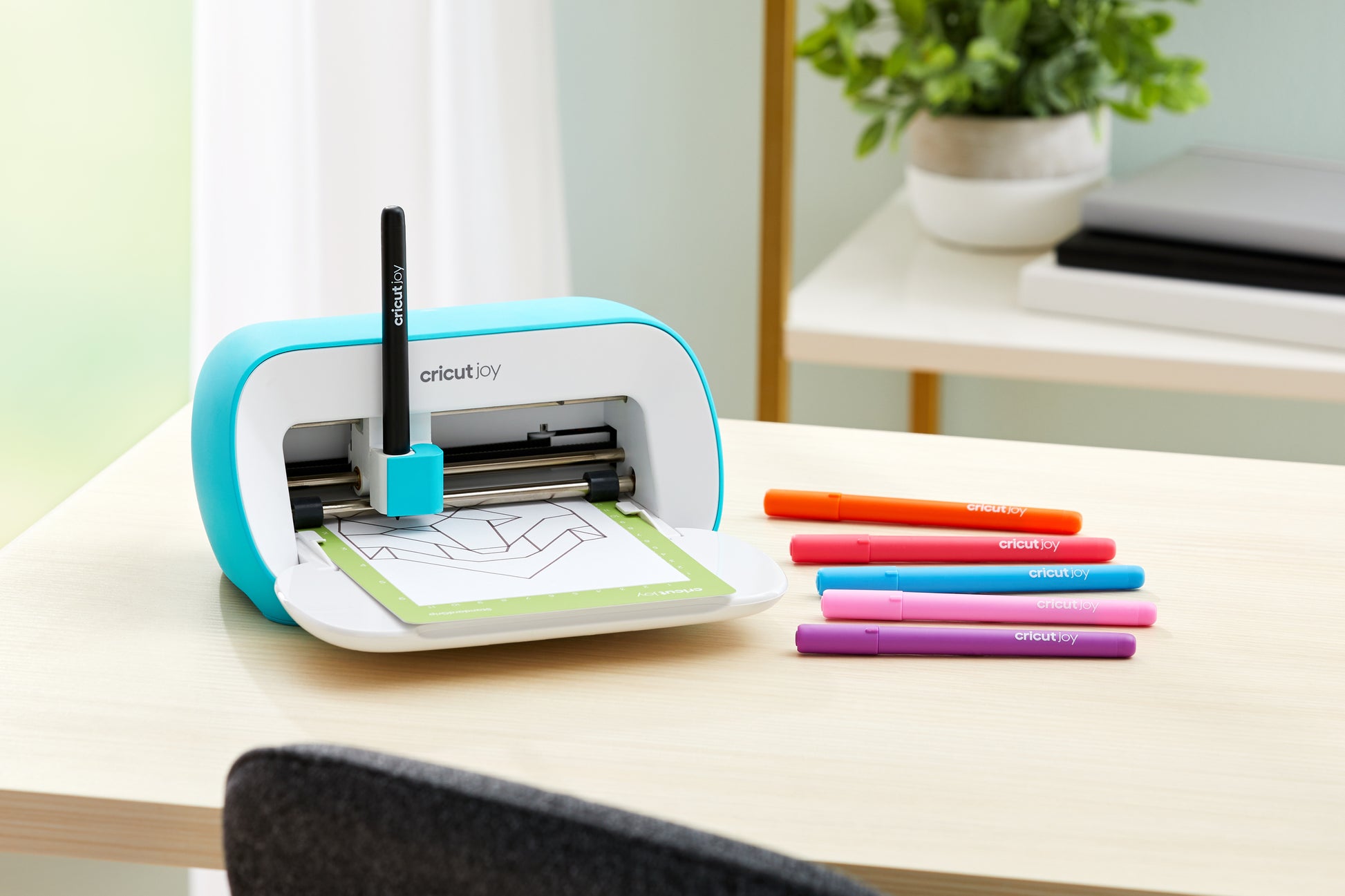 Cricut Schneideplotter Joy – max. Breite 105 mm, Materialdicke 1 mm, Mint