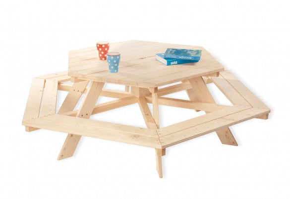 Pinolino Kinderträume Bistro-Set mit 6 Stühlen – hellbraun – Holz – Tisch 162 × 162 × 50 cm – für den Innenbereich