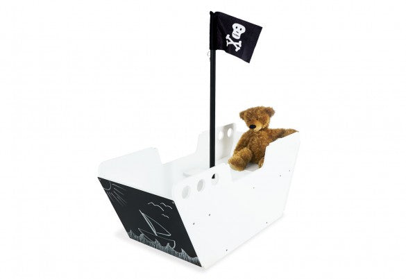 Pinolino Kinderträume Spielboot Hoppetosse – Pirat – 50×120×121 cm – ab 2 J. – MDF – schwarz/weiss – CE