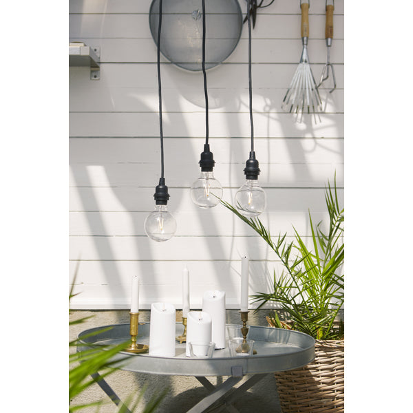 Star Trading LED-Säulenkerze – IP44 – Batteriebetrieb – flackernd, Timer 6/18 h – Weiss – Kunststoff