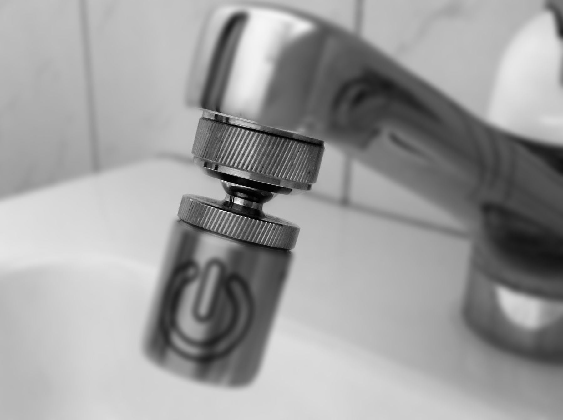 AquaClic Kugelgelenk – Ø2,4 cm, Messing/Kunststoff/Gummi, für Armatur, Chrom