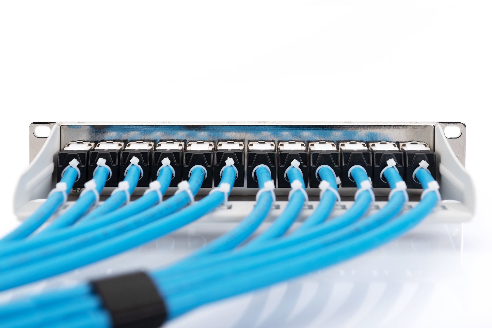Digitus CAT6A Netzwerkkabel – 100 m – geschirmt (U-FTP)