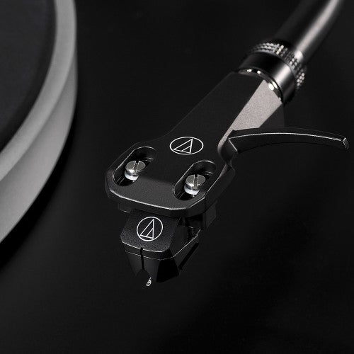 Audio-Technica AT-LP5X – Plattenspieler – Stationär – Direktantrieb, J-Tonarm, Phono-Vorverstärker – Schwarz