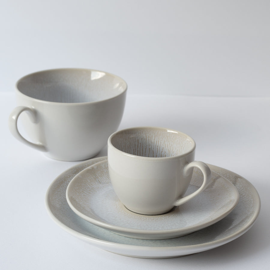Sola Kaffeetassen – 8-teiliges Set, 220 ml, Ø 15,5 cm, Keramik, Hellgrau, spülmaschinenfest, mikrowellengeeignet
