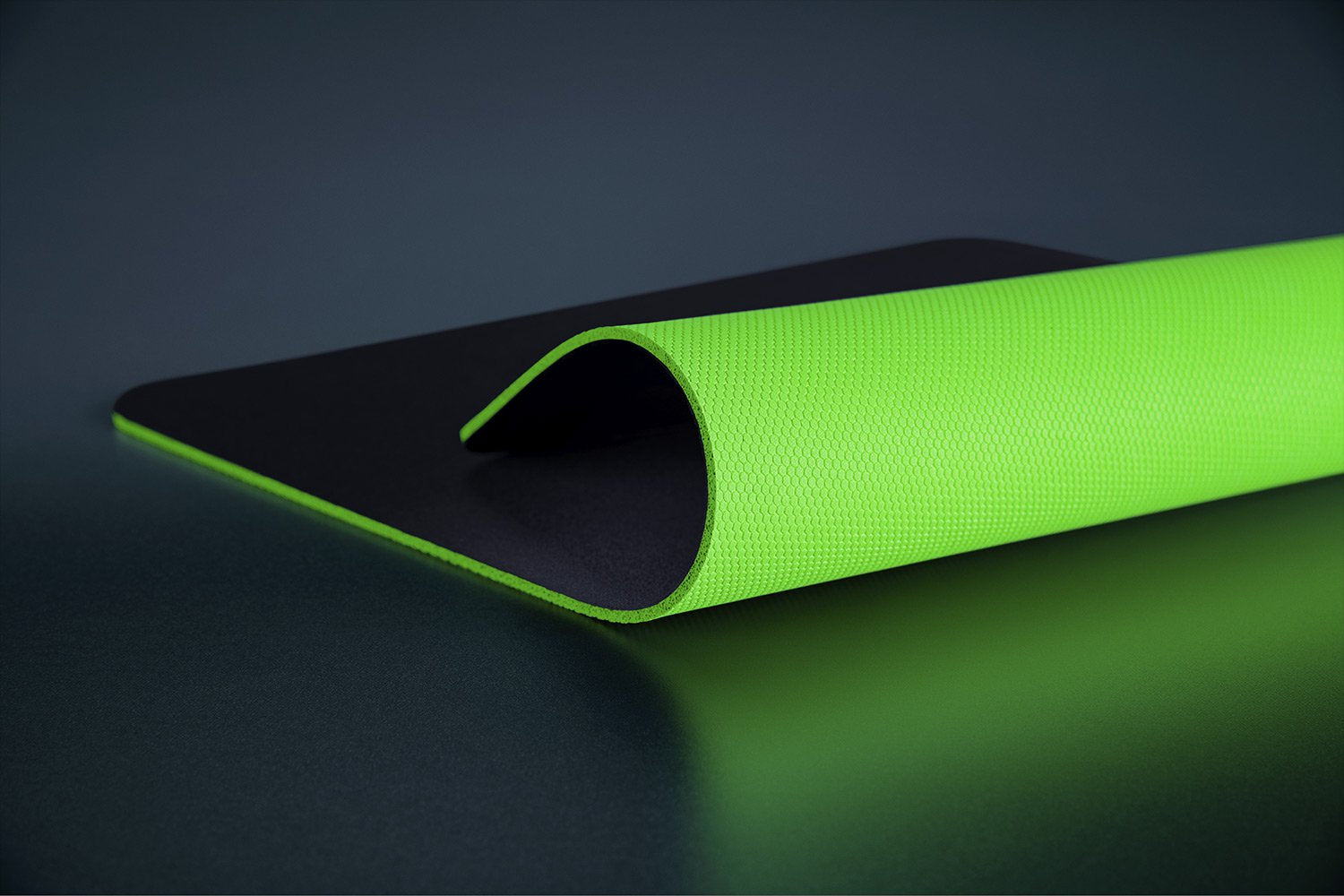 Razer Gigantus V2 XXL – Gaming-Mauspad – 940 × 410 mm, Gummi, Schwarz