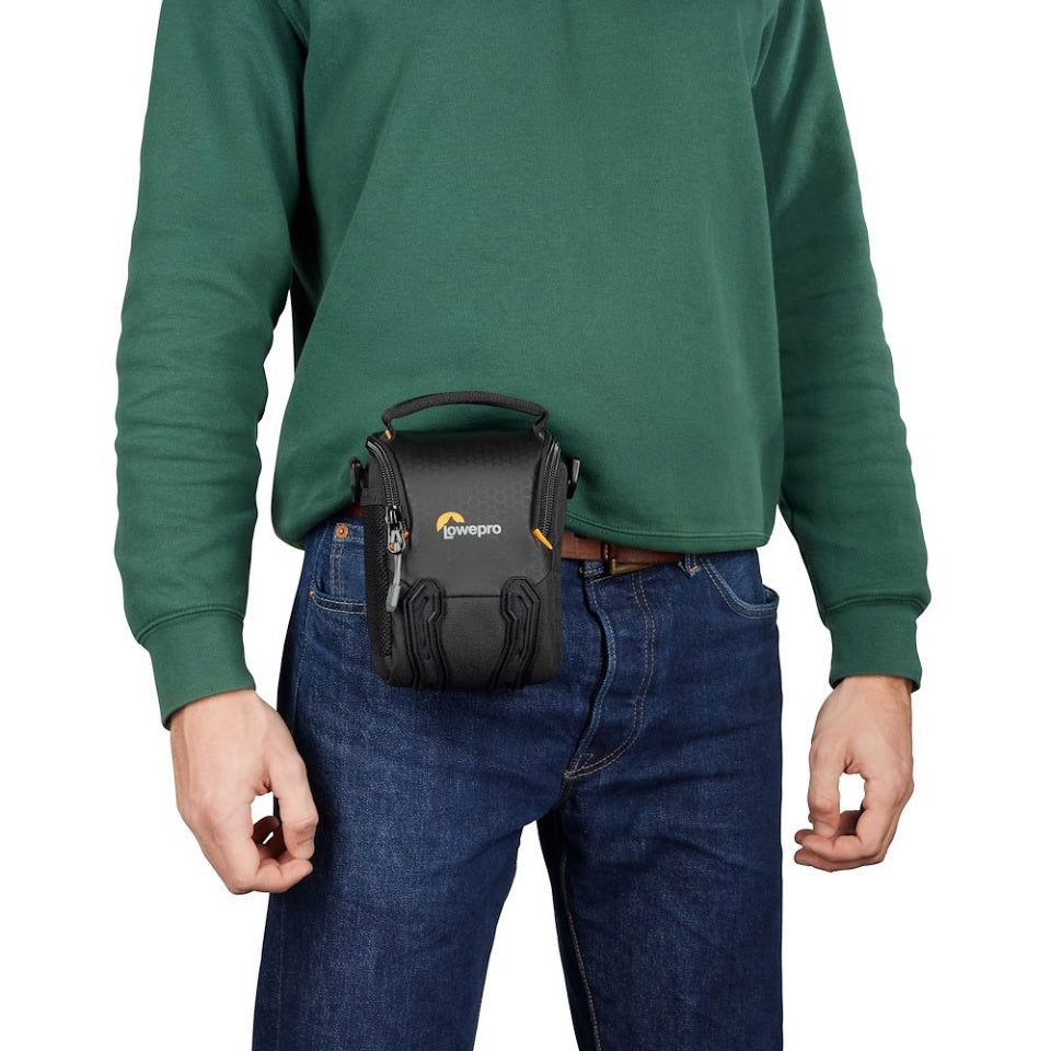 Lowepro Adventura SH 115 III Gürteltasche – Schwarz – für spiegellose Kameras (z. B. Fujifilm X-E2)