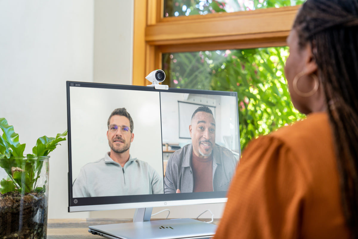 HP Poly Studio P5 Webcam – Full HD 1080p, 30 fps, Autofokus, USB-A – Silber
