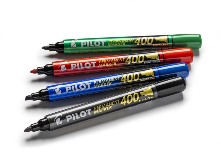 Pilot 400 Permanentmarker – Keilspitze 4,5 mm – Schwarz – 20er-Pack – für Kunststoff, Metall und Holz