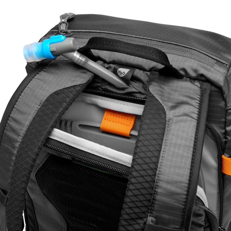 Lowepro PhotoSport BP 15L AW III Kamerarucksack – 15 l, Regenschutz – für Systemkameras und mehr – Grau