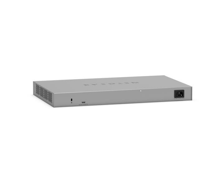 NETGEAR GS728TPP – Managed Switch – 24×GbE, 4×SFP, L2/L3, PoE+ 380 W, 19" Rack
