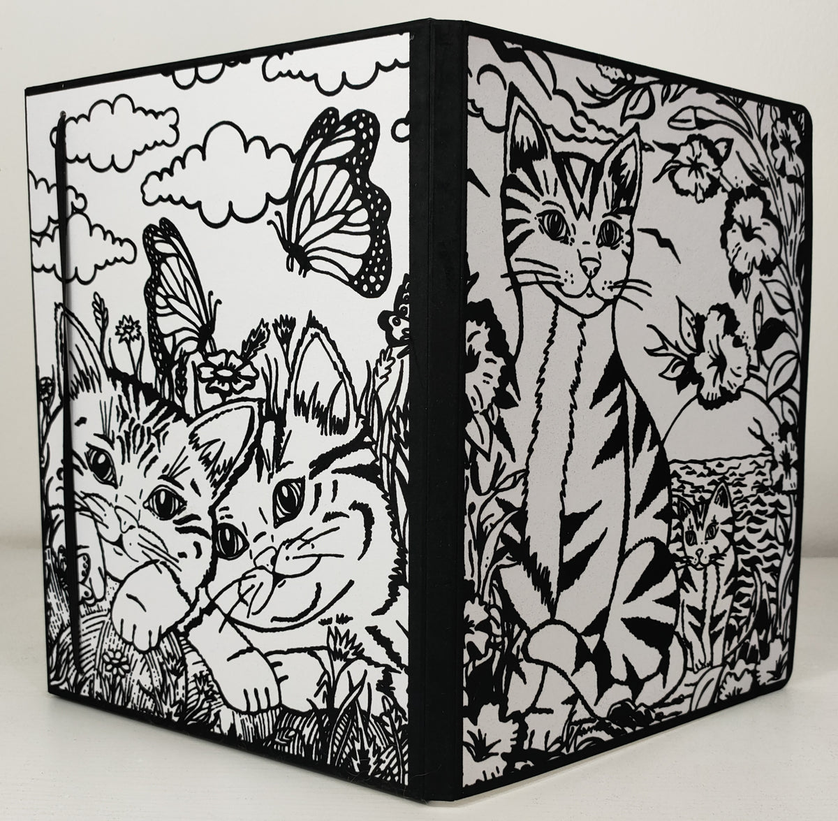 Tataruga Dokumentenmappe Samtbild B4 – Blumen und Schmetterling, Papier mit Samtapplikation