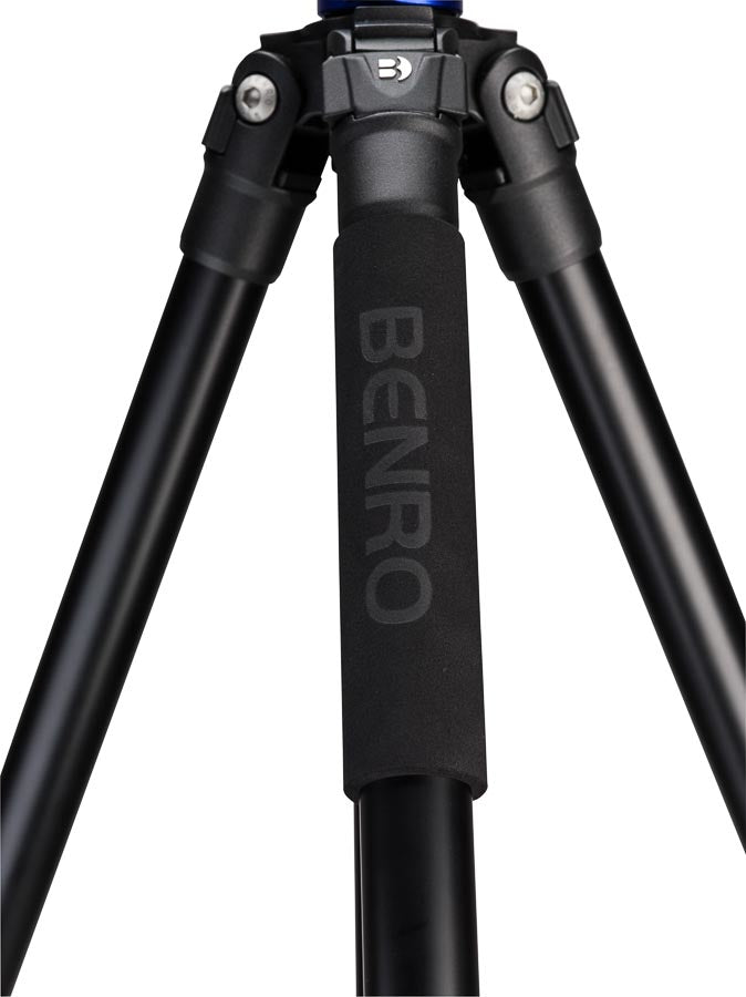 Benro Mach3 TMA47AXL Stativ – 2,16 m, 20 kg Traglast, 3 Sektionen, 3/8" Montage – Schwarz