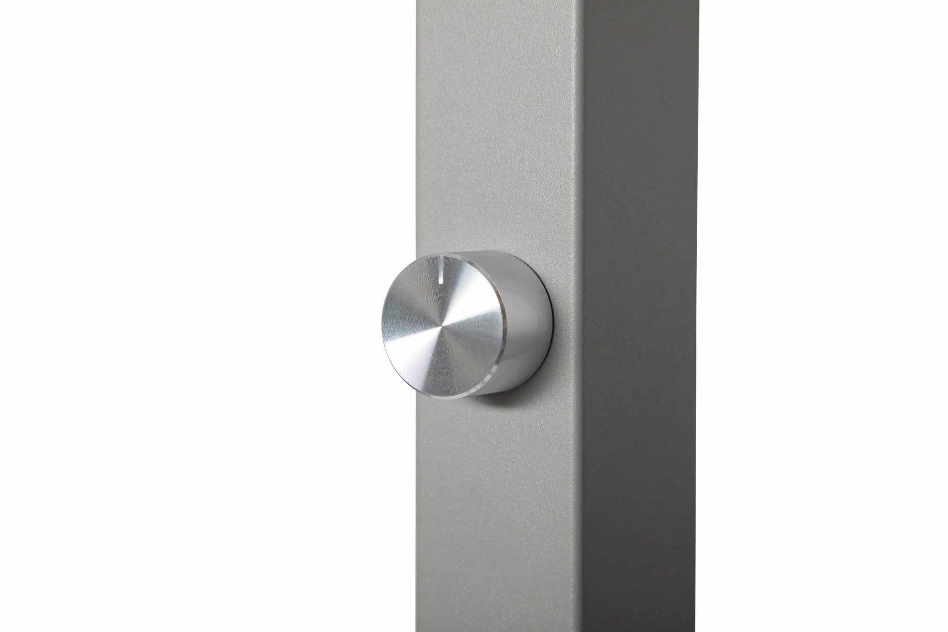 MAUL LED-Stehleuchte Javal – dimmbar – 4000 K – 13'060 lm 68 W – Silber, Aluminium