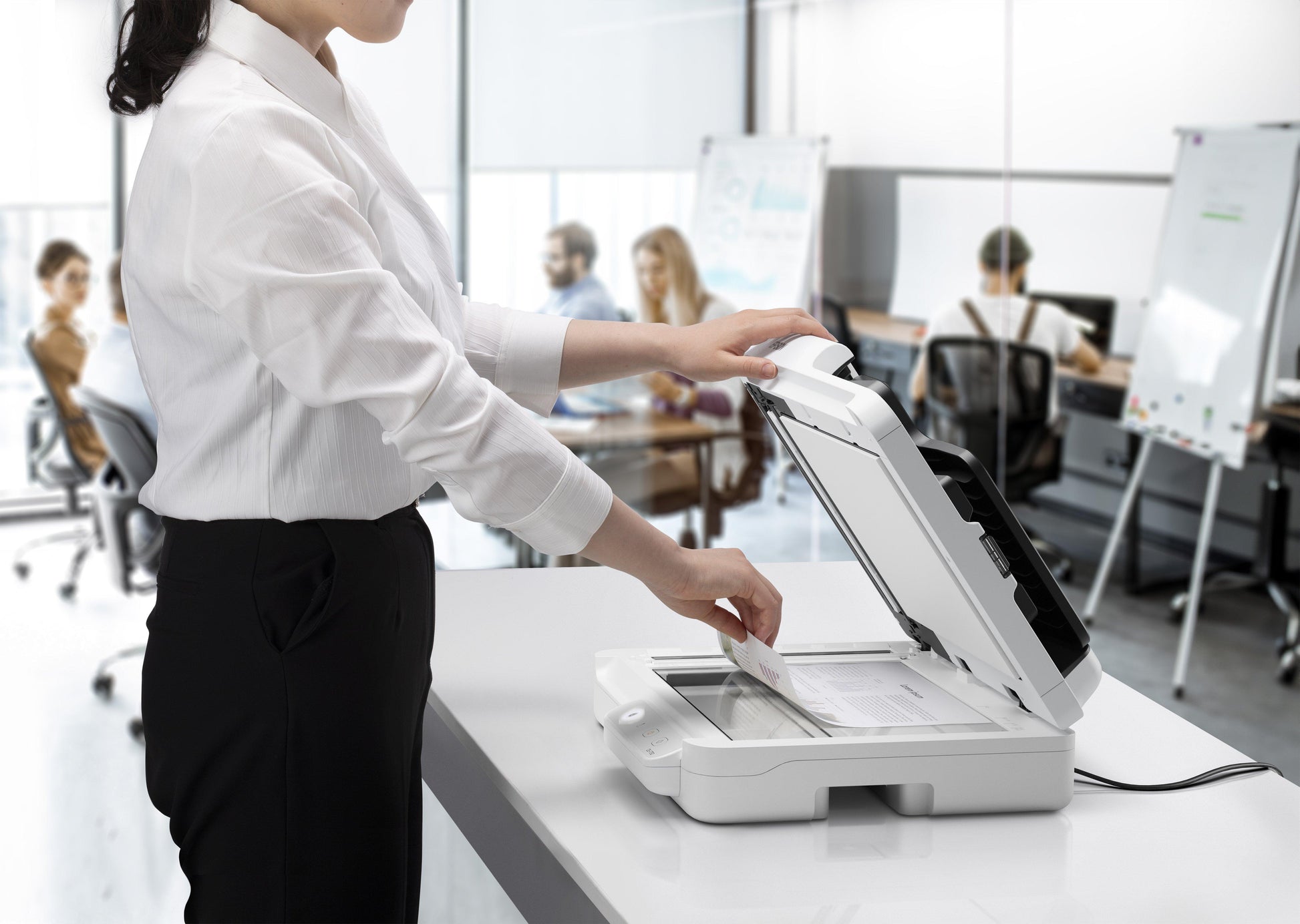 Epson WorkForce DS-1730 – Flachbett + ADF, A4, Duplex, 30 Seiten/Min, ADF 60 Blatt, WLAN, 1'200 dpi