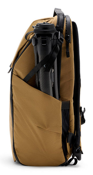 Peak Design Notebook-Rucksack Everyday – 30 l, wasserfest, Nylon/Polyester – Braun, 330 × 485 × 270 mm