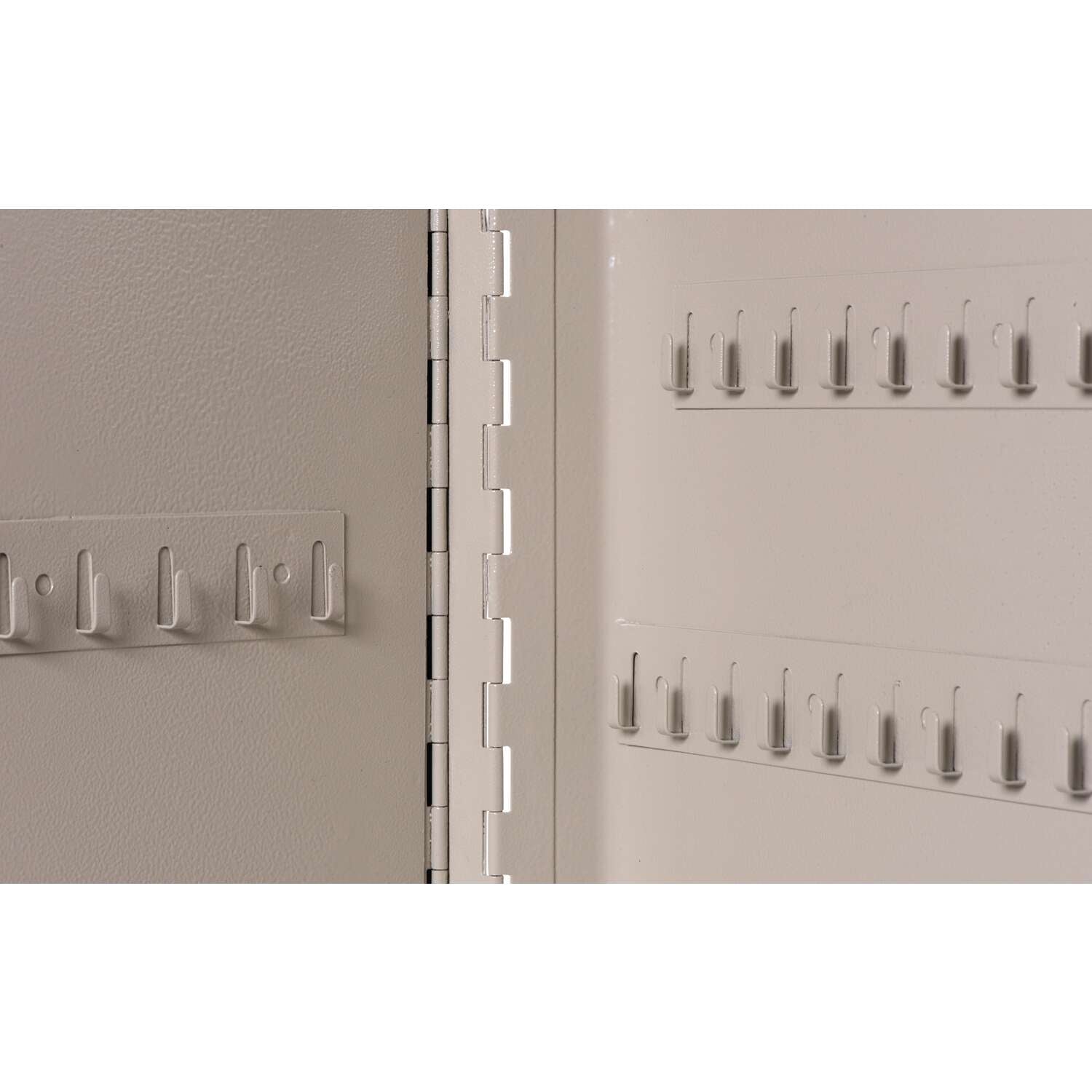 MAUL Schlüsselkasten, 140 Haken, Zylinderschloss, Stahl, Grau – B 371 × H 285 × T 82 mm