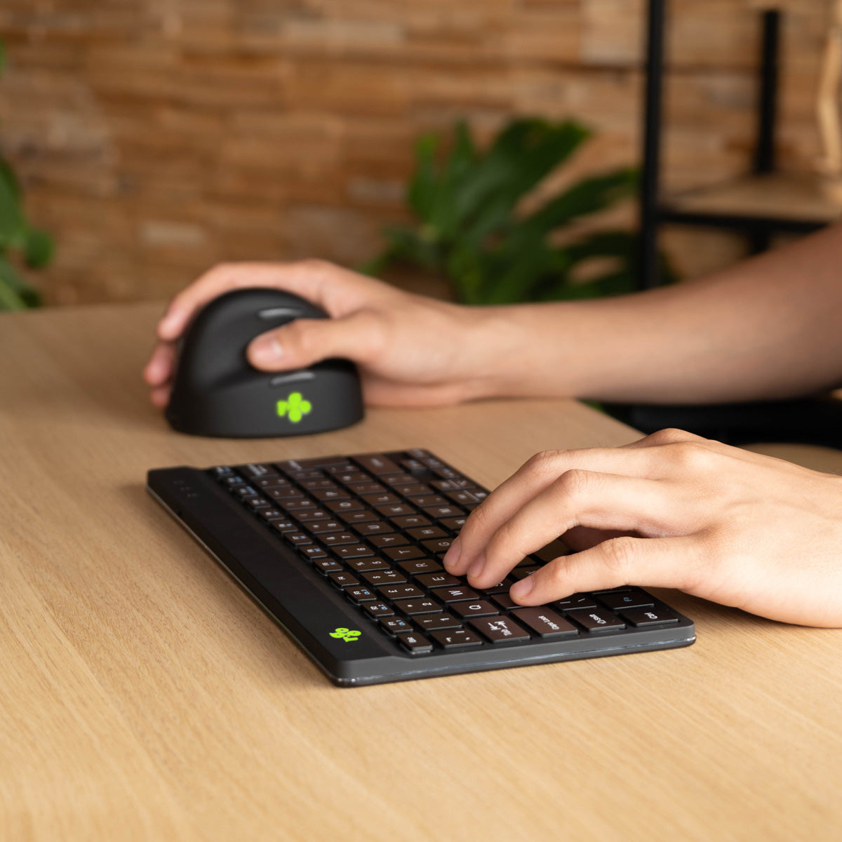 R-Go Tools Compact Break – Tastatur, kabellos (Bluetooth), ergonomisch, schwarz