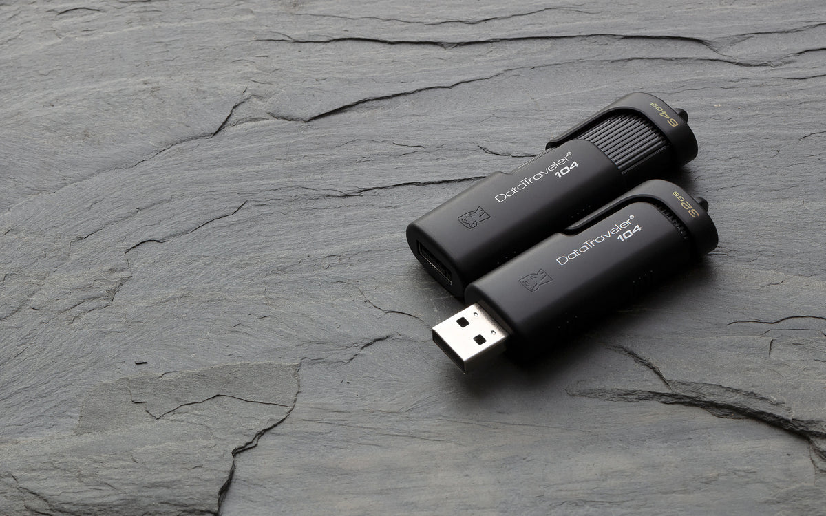 Kingston Technology Kingston DataTraveler 104 – 32 GB, USB Typ-A, USB 2.0 – für Windows, Mac, Linux und ChromeOS
