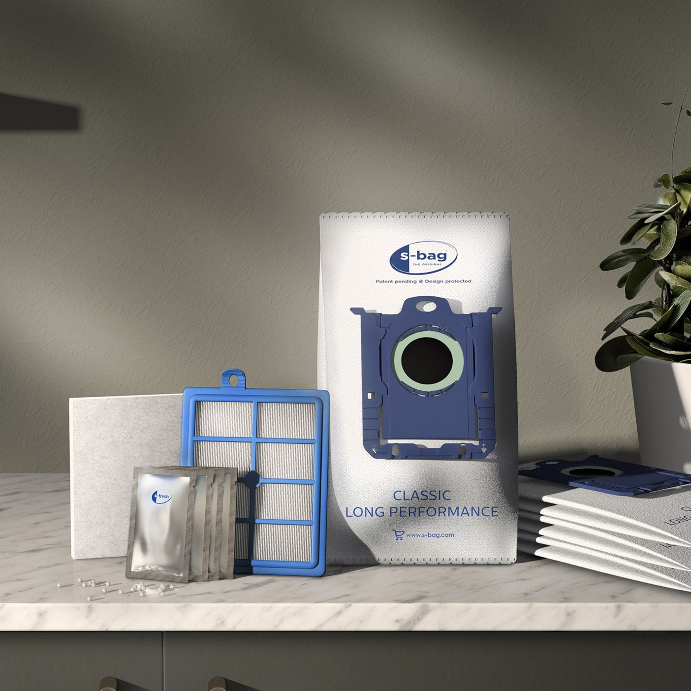 Electrolux Zubehör-Set ESKD8 – für PureD8 – 4 Stk s-bag E201, 1 Stk s-filter Hygiene, 4 Stk s-fresh Zitrus