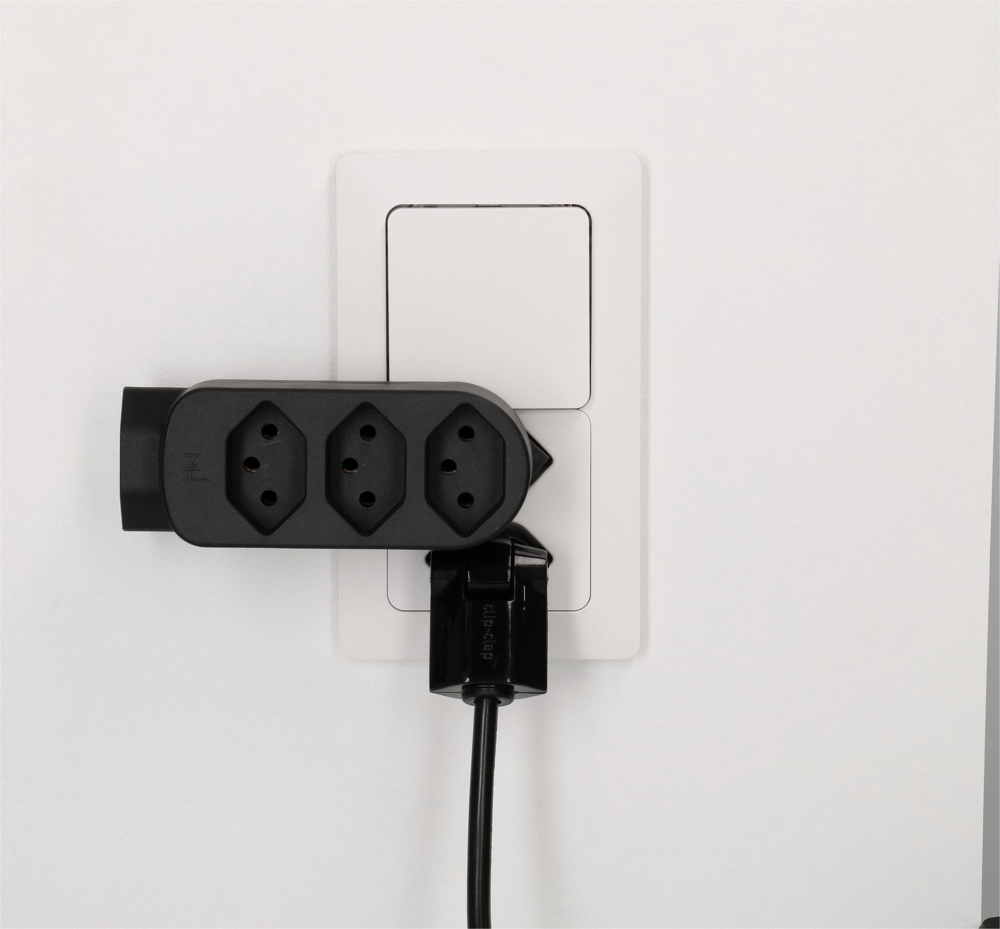 Max Hauri AG Max Hauri ADAPT Steckdosenleiste 1×T13 – USB‑C×2, PD 20 W – max. 2300 W – weiss
