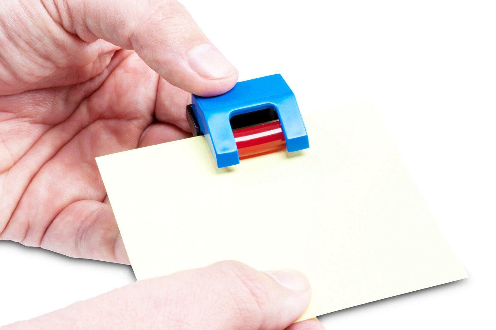MAUL Magnetclip S 6241094 – selbstklebend – blau – Kunststoff – 43×33 mm – 10 Stk.