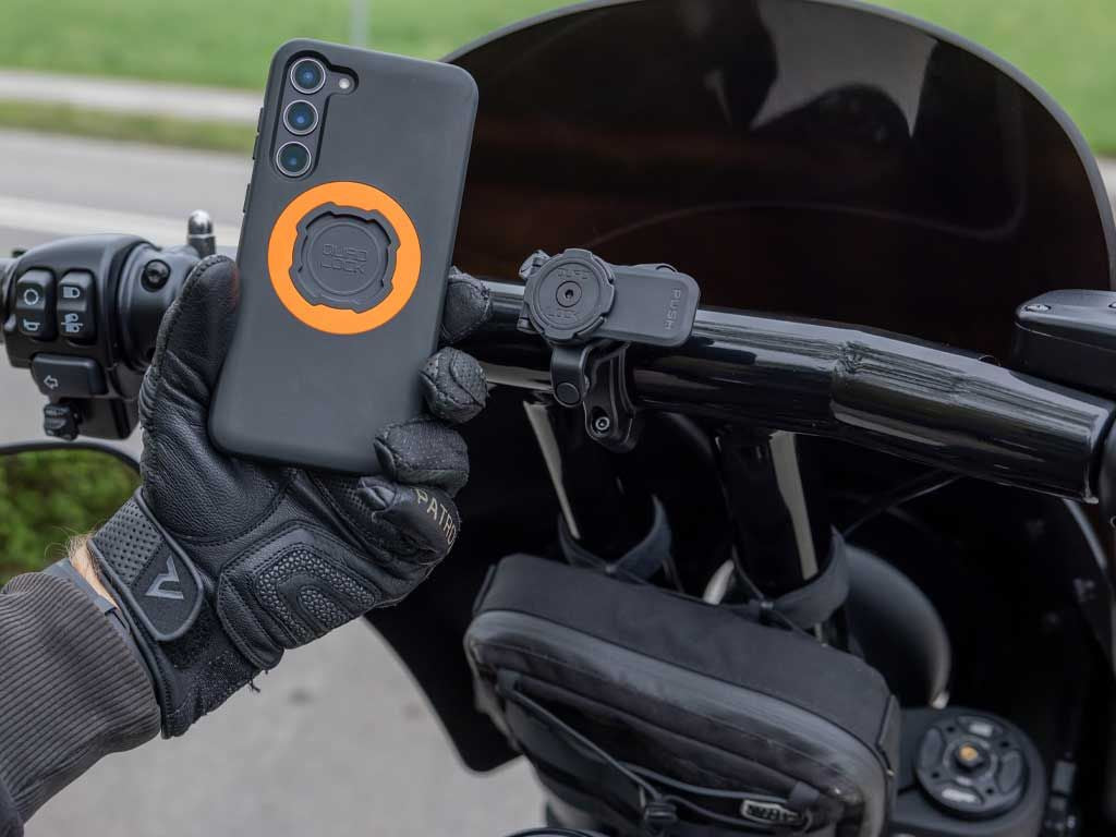 Quad Lock Motorrad-Lenkerhalterung Pro, Klemmhalterung, 360° drehbar – für Quad Lock Cases – Schwarz/Chrom