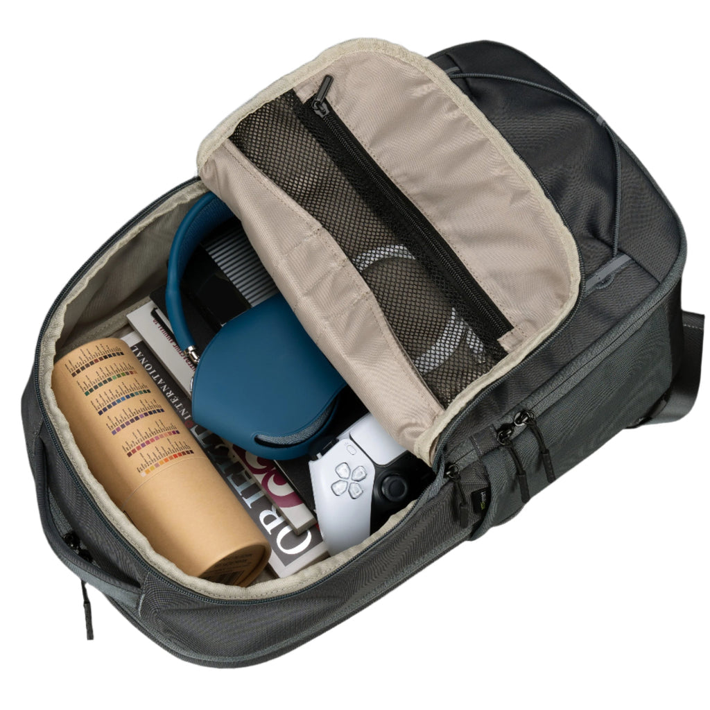 Targus Notebook-Rucksack Work+Play Trio – für 16", 20 l, aus recyceltem Material – Grau, 295 × 470 × 130 mm