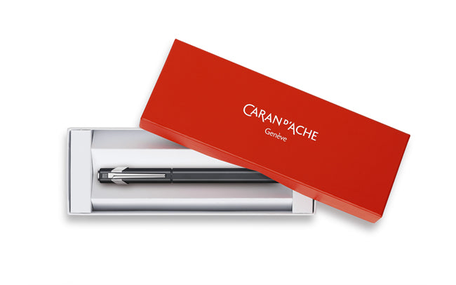 Caran d-Ache Caran d'Ache 849 Original – Federspitze F – Schwarz – Aluminium-Schaft, Edelstahl-Feder