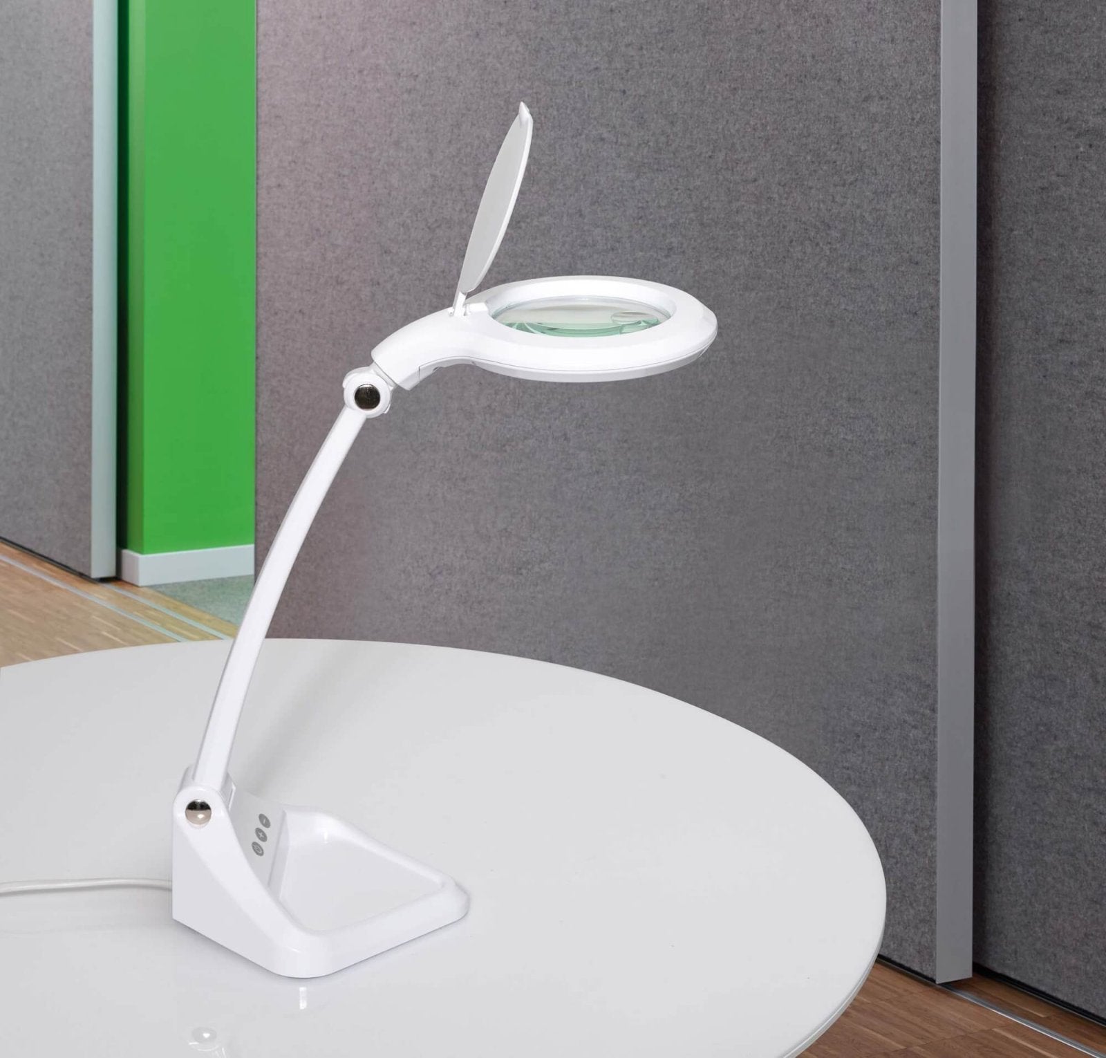 MAUL Iris LED-Lupenleuchte – 3 D, 1,75×, 502 lm, 6500 K, dimmbar – schwarz