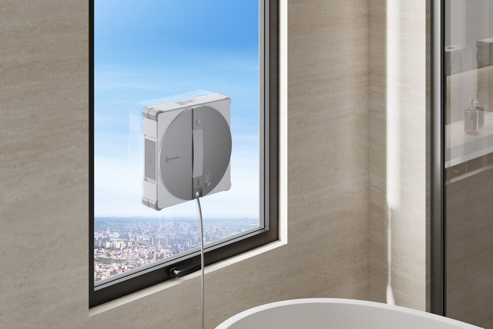 Ecovacs Reinigungsgerät WINBOT W3 OMNI – 110 min Betriebsdauer – Silber, Weiss – 27,0 × 27,0 × 7,6 cm
