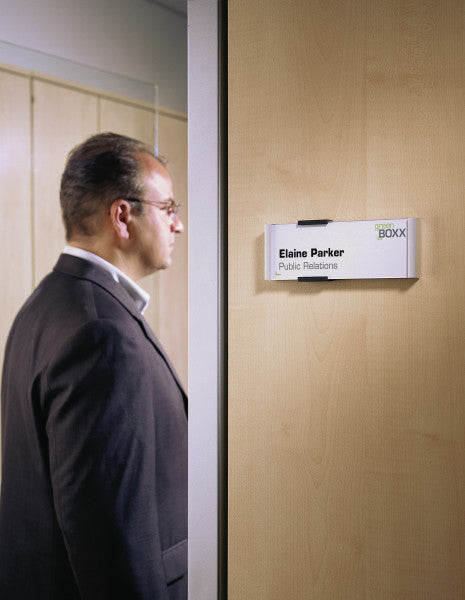 Durable Türschild – 149 × 53 mm, silber, aluminium, selbstklebend, wiederablösbar