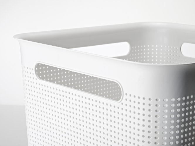 Rotho Brisen Aufbewahrungsbox 4,5 l – Recycling-Kunststoff – Grau – mit Griff – 180 × 130 × 262 mm