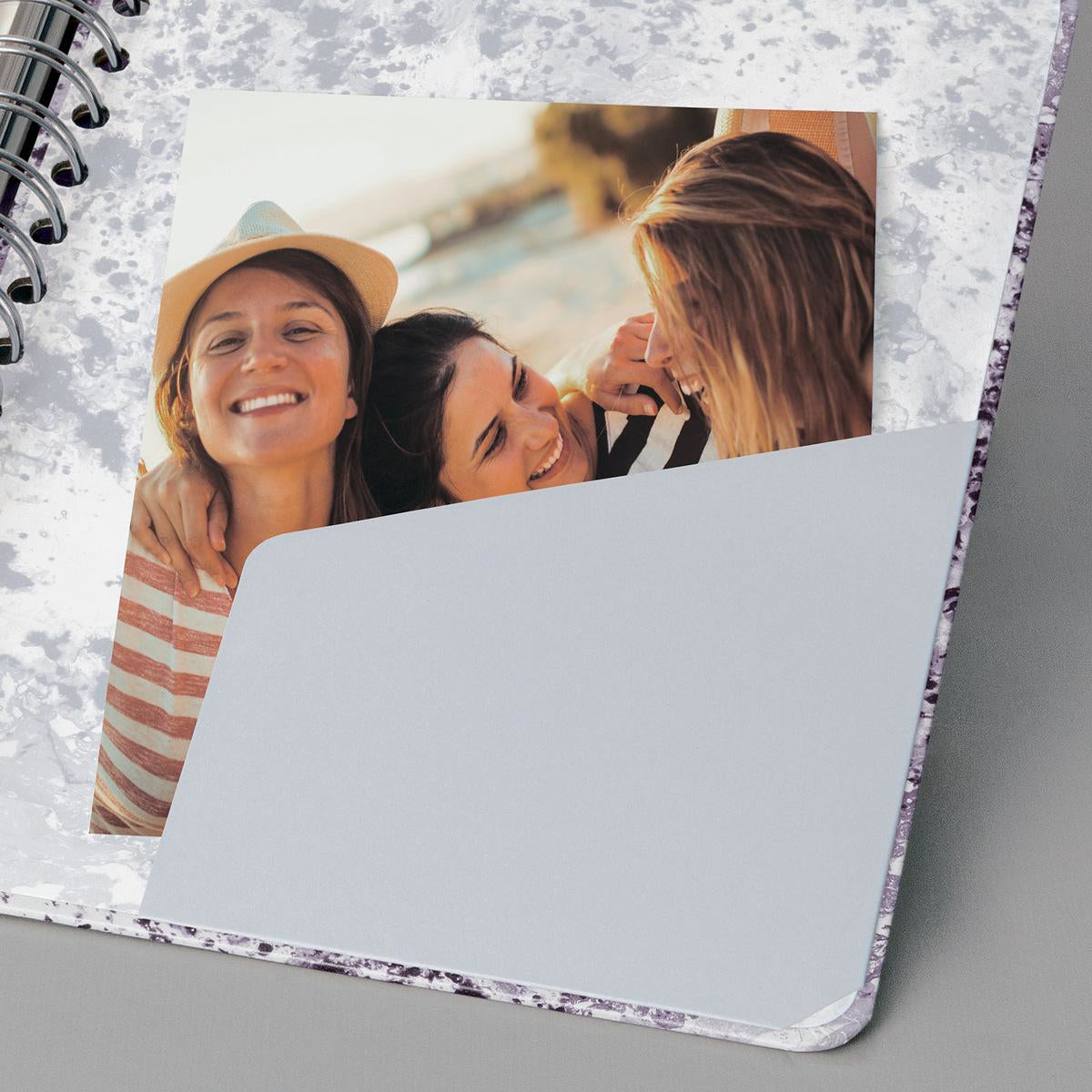 Sigel Spiralbuch, punktkariert, Spiralbindung, Hardcover, 240 Seiten, perforiert, 120 g/m² – mehrfarbig