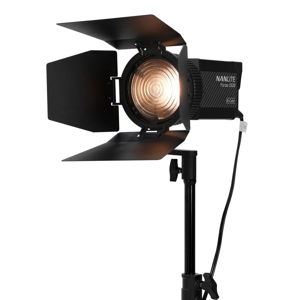 Nanlite Forza 150B Streaming-Licht – 170 W, 2700–6500 K, CRI 96 – Schwarz