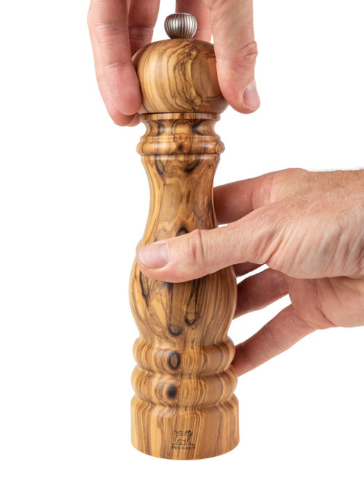 Peugeot Salzmühle Paris – Holz (Olive), Stahlmahlwerk – einstellbar, abnehmbarer Deckel – dunkelbraun